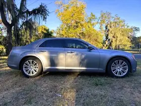 2014  CHRYSLER 300 - Image 11
