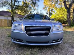 2014  CHRYSLER 300 - Image 19