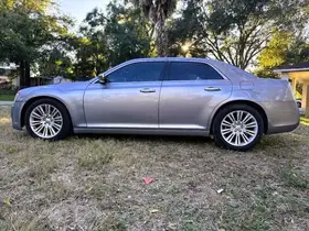 2014  CHRYSLER 300 - Image 20