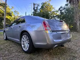 2014  CHRYSLER 300 - Image 13