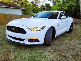2017  Ford Mustang - Image 35