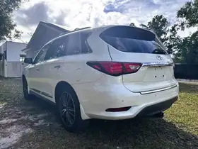 2017  INFINITI QX60 - Image 10