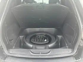 2015  JEEP GRAND CHEROKEE - Image 13