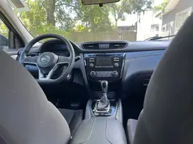 2018  Nissan Rogue Sport - Image 11